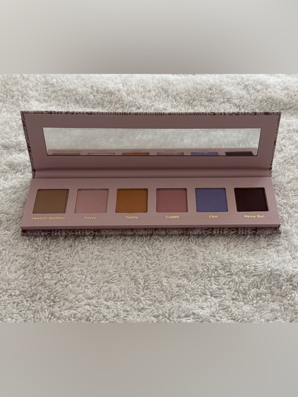 Dominique Cosmetics Sweater Weather Eyeshadow Palette. Brand new no box. - Picture 4 of 8